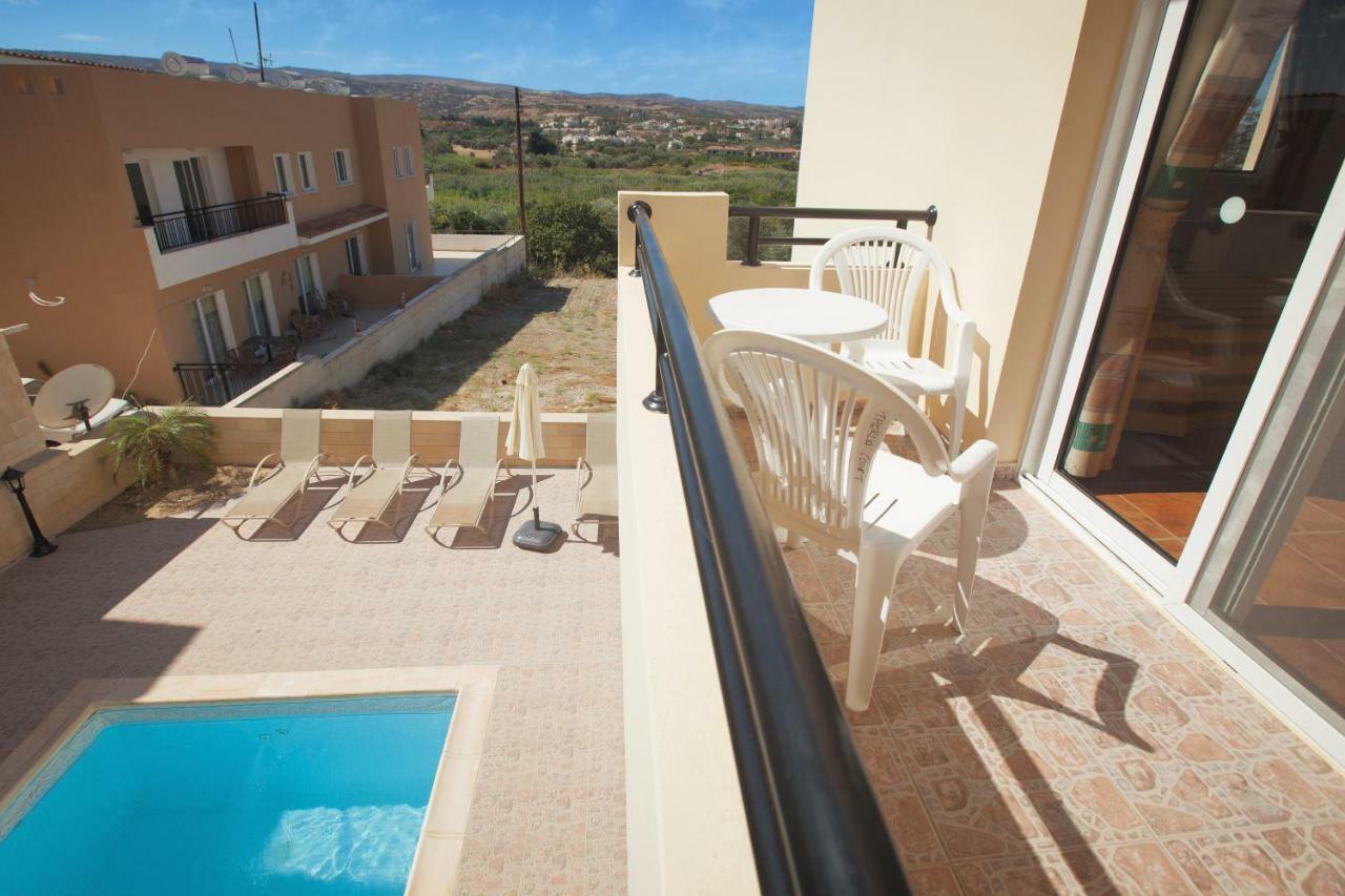 Thekla Court Apartment Polis Exterior photo
